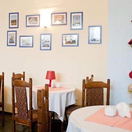 Hotel Start Krasków Εξωτερικό φωτογραφία